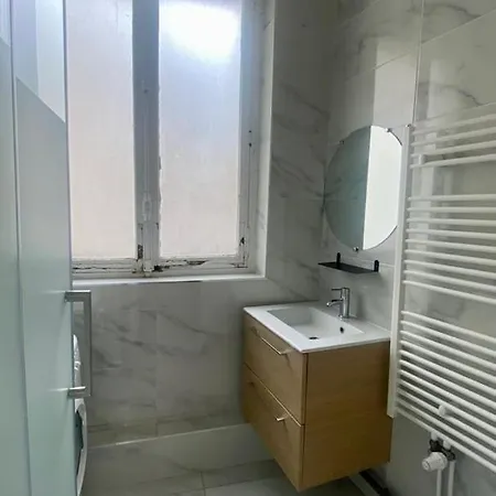 Apartment Confortable Champs Elysees 4p