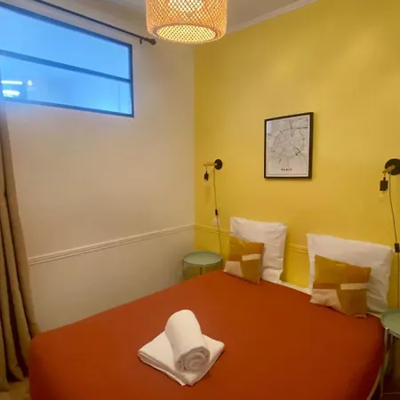 Confortable Champs Elysees 4p *